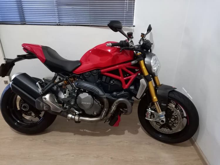 Ducati monster 1200s  impecável 