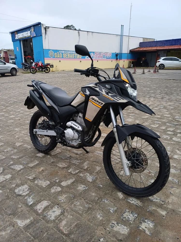 Xre 300 