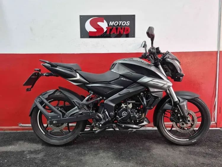 Bajaj Dominar 160 50 cc 