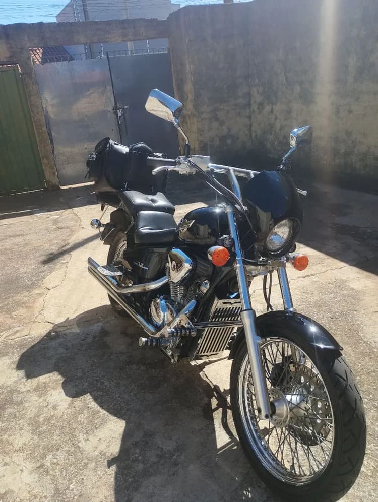 Shadow 600cc ano 2002