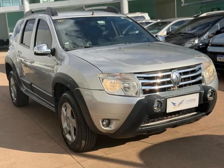 Renault Duster Dynamique 2.0 Hi-flex 16V Aut. 2013