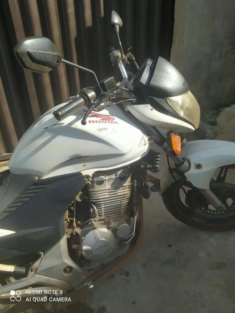 CB300 barato 