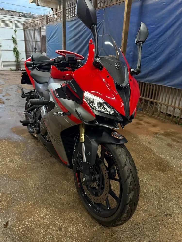 SBM 250S IMPECÁVEL 