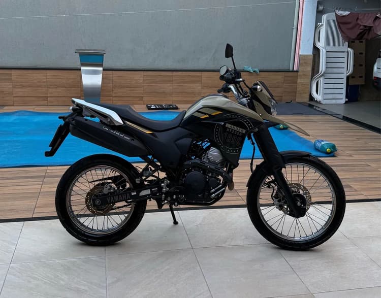 Xtz Lander 250 2024