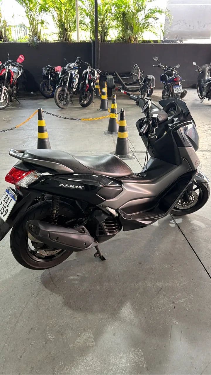 Vende-se N Max 