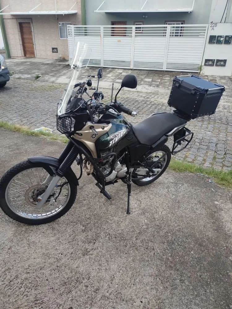 Tenere 250 preparada