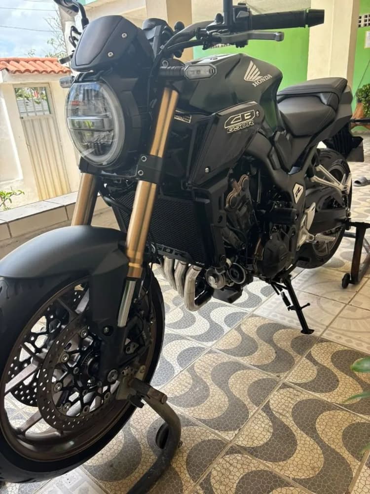 Moto Cb650r 2023