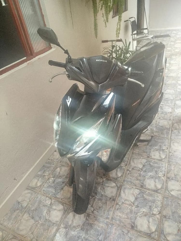 Honda elite 