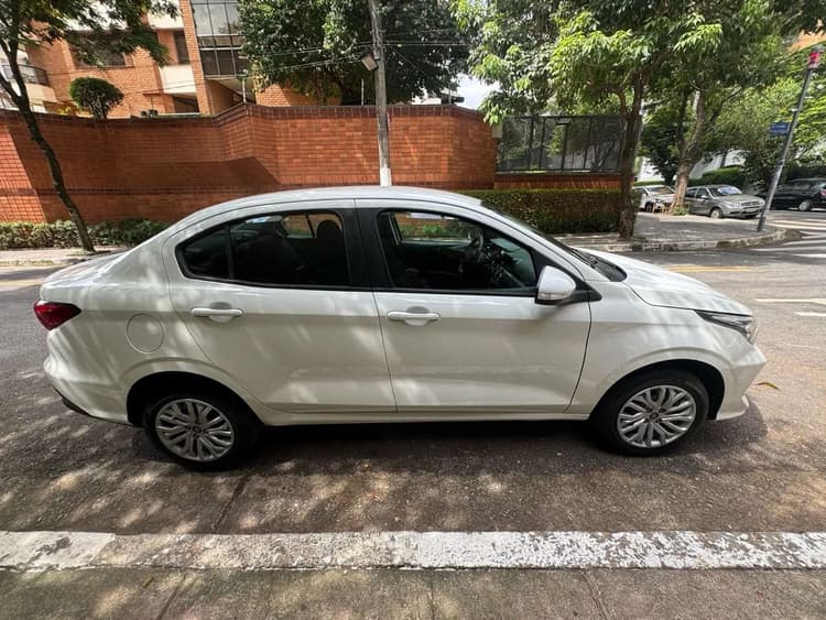 Fiat Cronos 1.3 Flex 2022