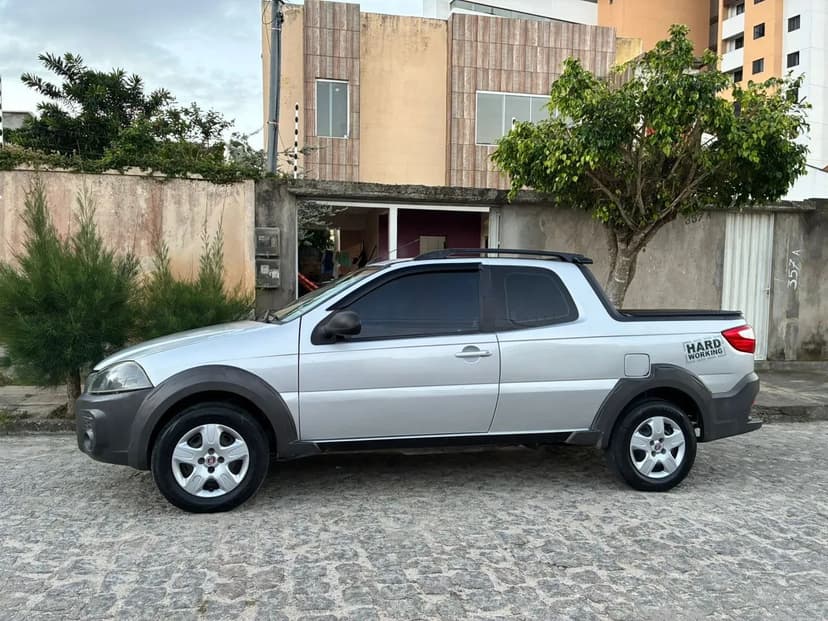 Fiat Strada Working Hard 1.4 Fire Flex 8V CD 2017