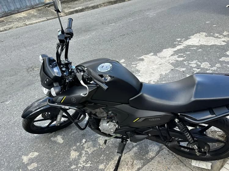 Moto Yamaha 