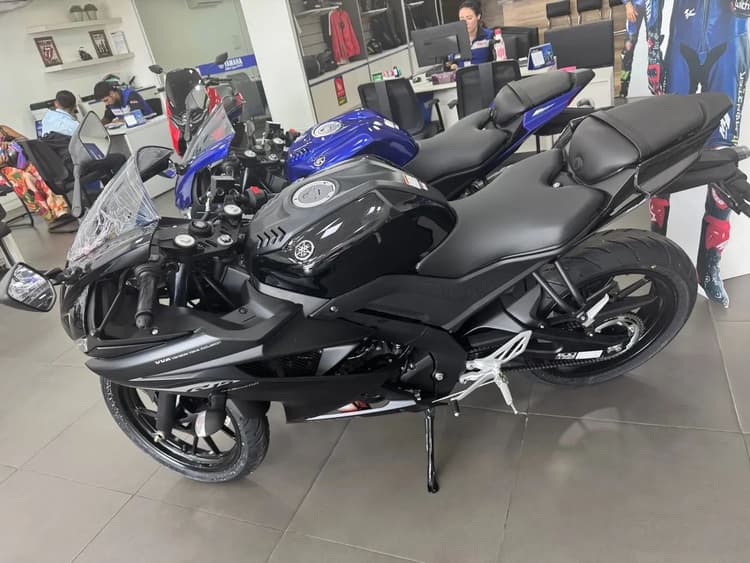 R15 ABS