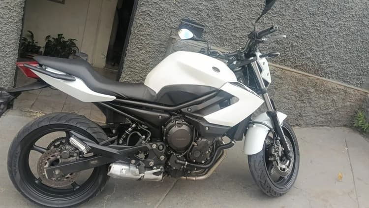 Xj6 