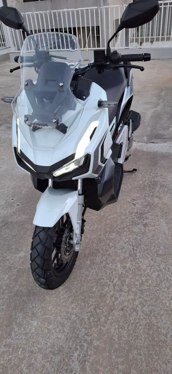 Honda ADV 150 Zerada