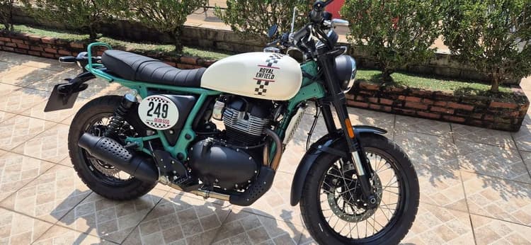 Bear 650 impecável 