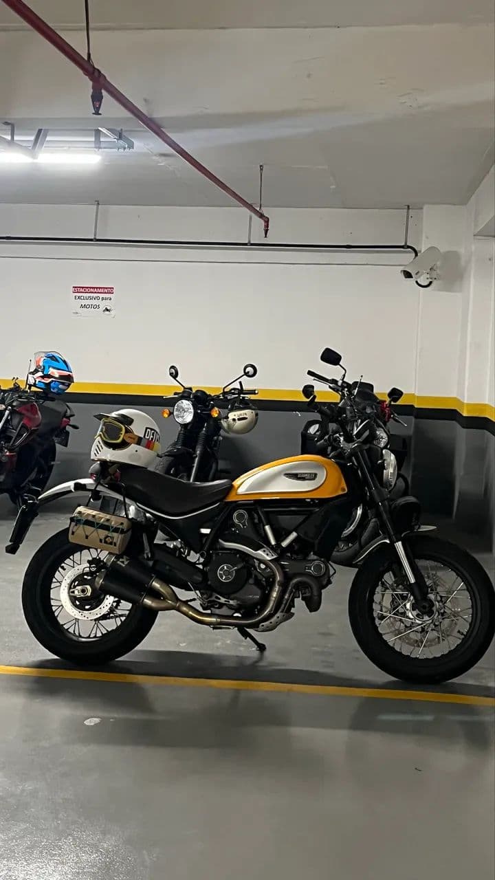 Ducati scrambler classic 