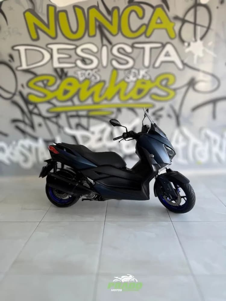 XMAX 250, 2024. ?