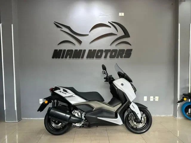 XMAX 2025