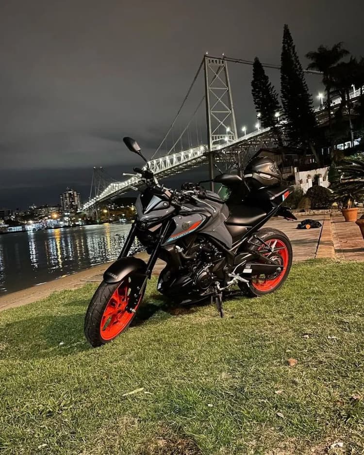 MT03 LINDA!!!!