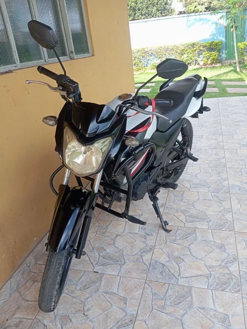 FAZER 150. 2018