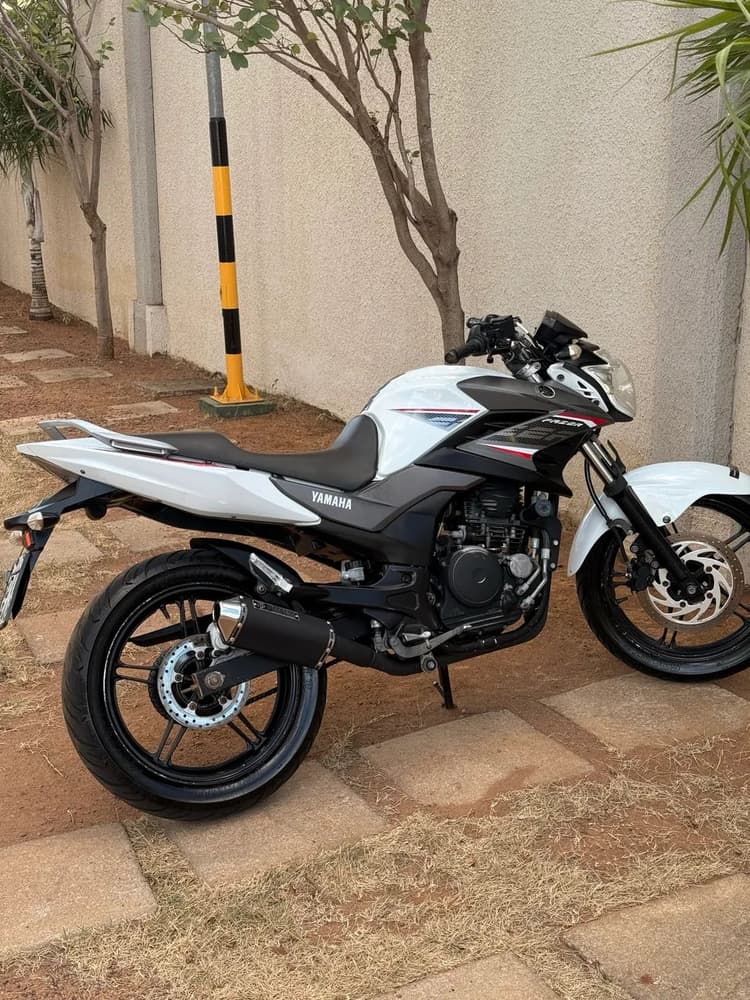 Fazer 250 