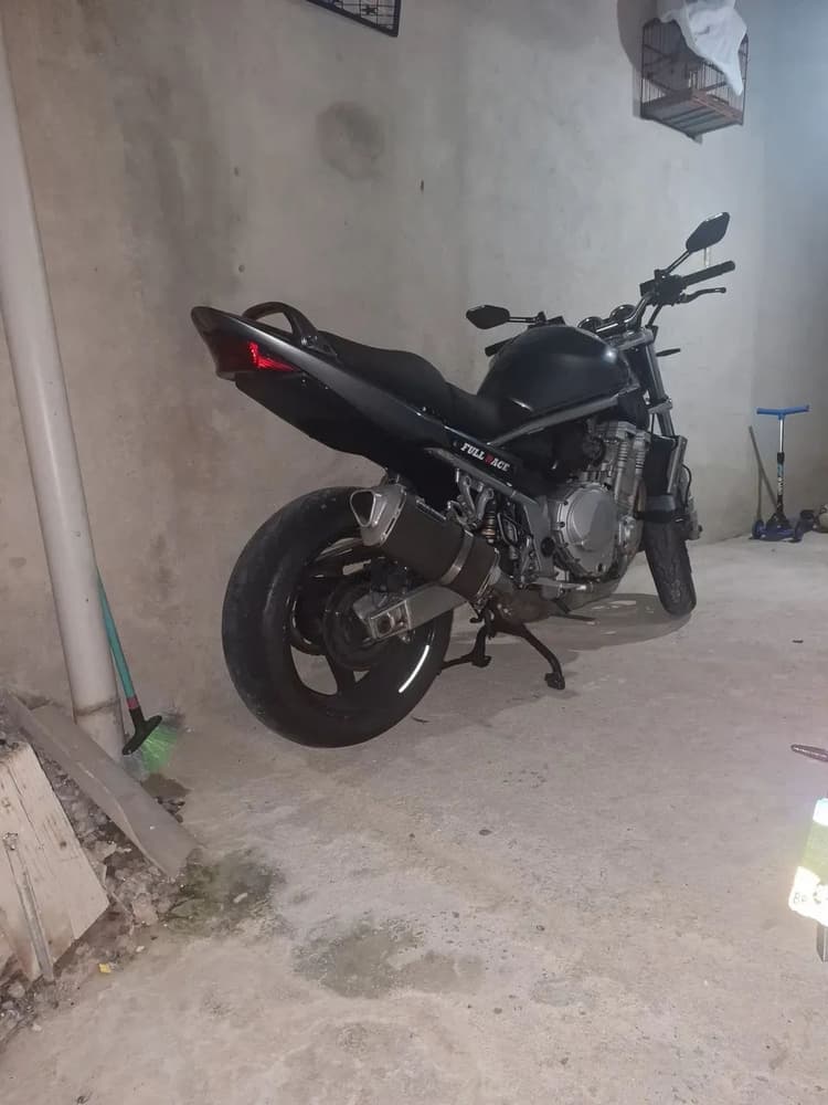 BANDIT 1250/ 2011. 