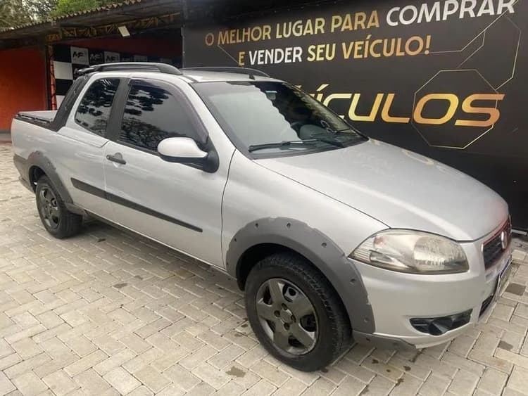 Fiat Strada Working 1.4 MPI Fire Flex 8V CD 2012