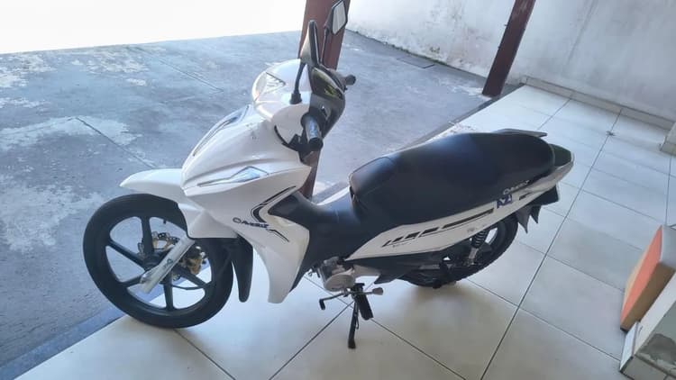 Avelloz  Az 01 50cc