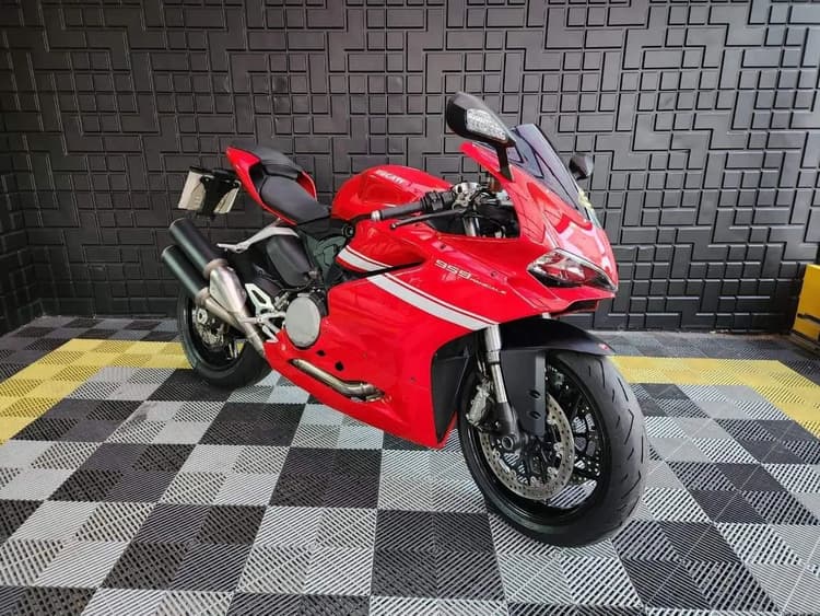 959  VERMELHA 2017/2017