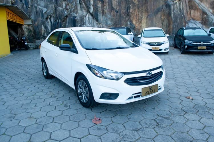Chevrolet Joy Plus Black Ed.1.0 8V 4P Flex MEC 2021