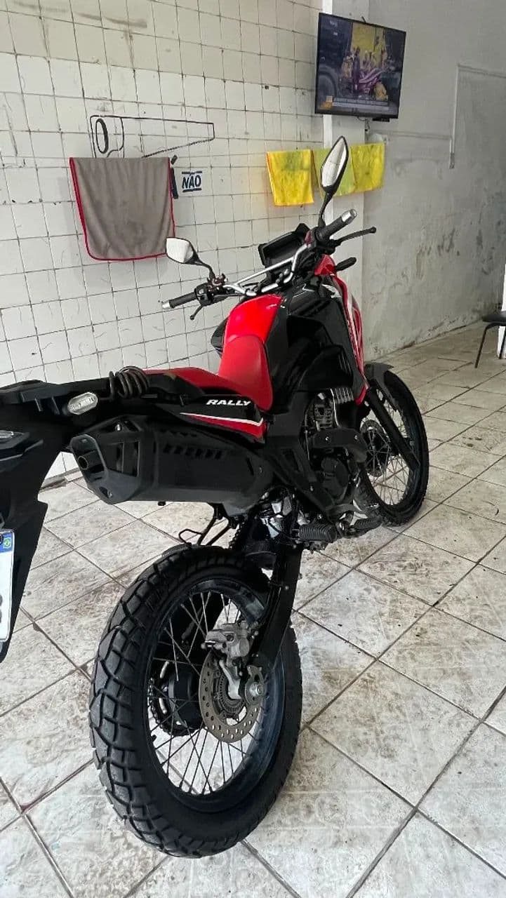 Sahara 300 