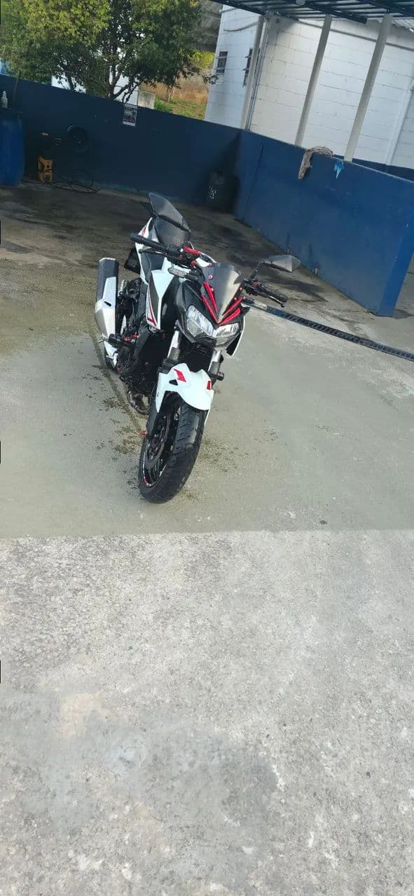 KaWasaki Z400