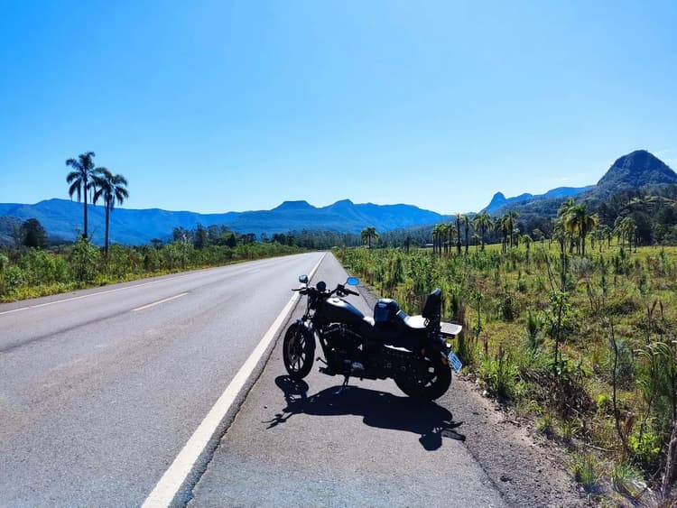 IRON 883 - único dono 