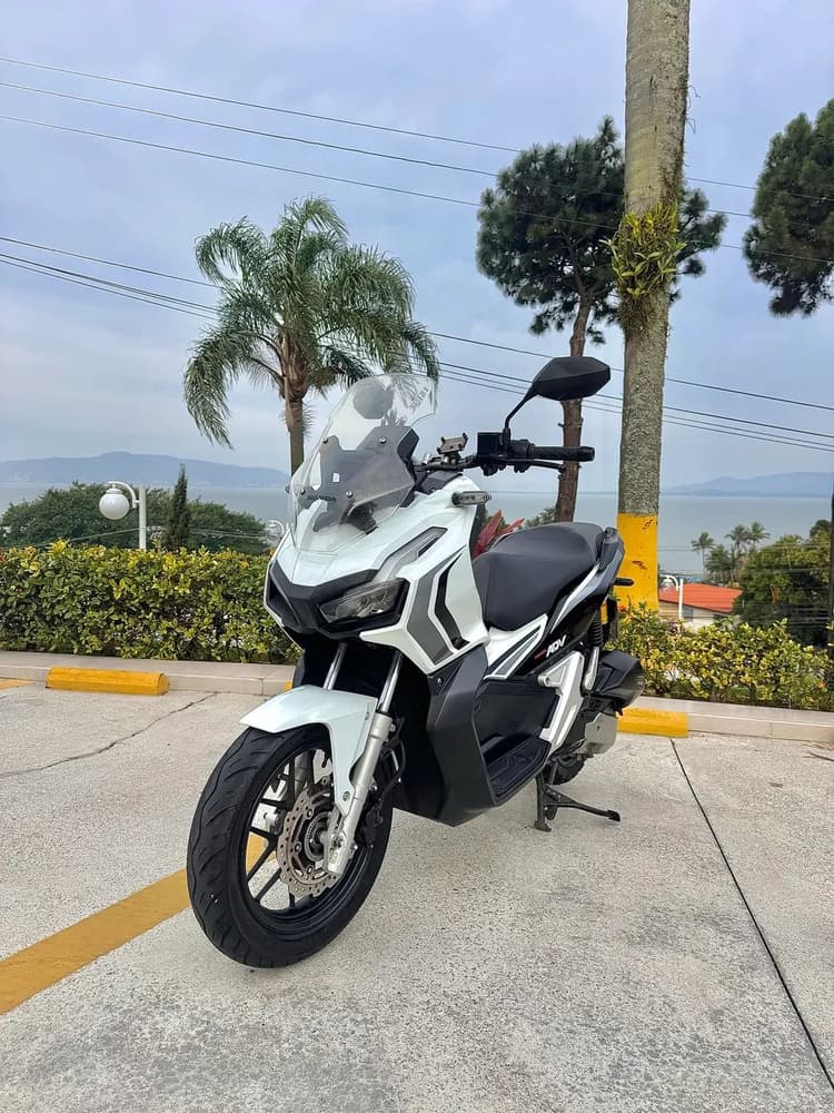 Honda ADV 150 ABS 2022 - Automática | R$ 20.500,00