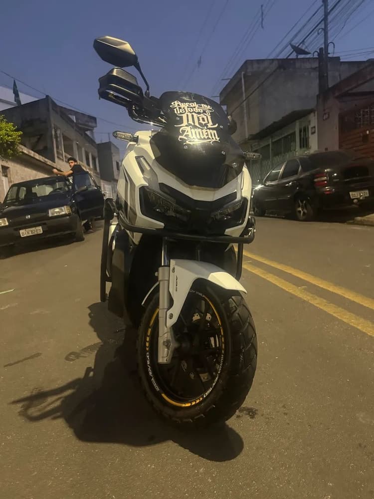 Adv 150 (troco)