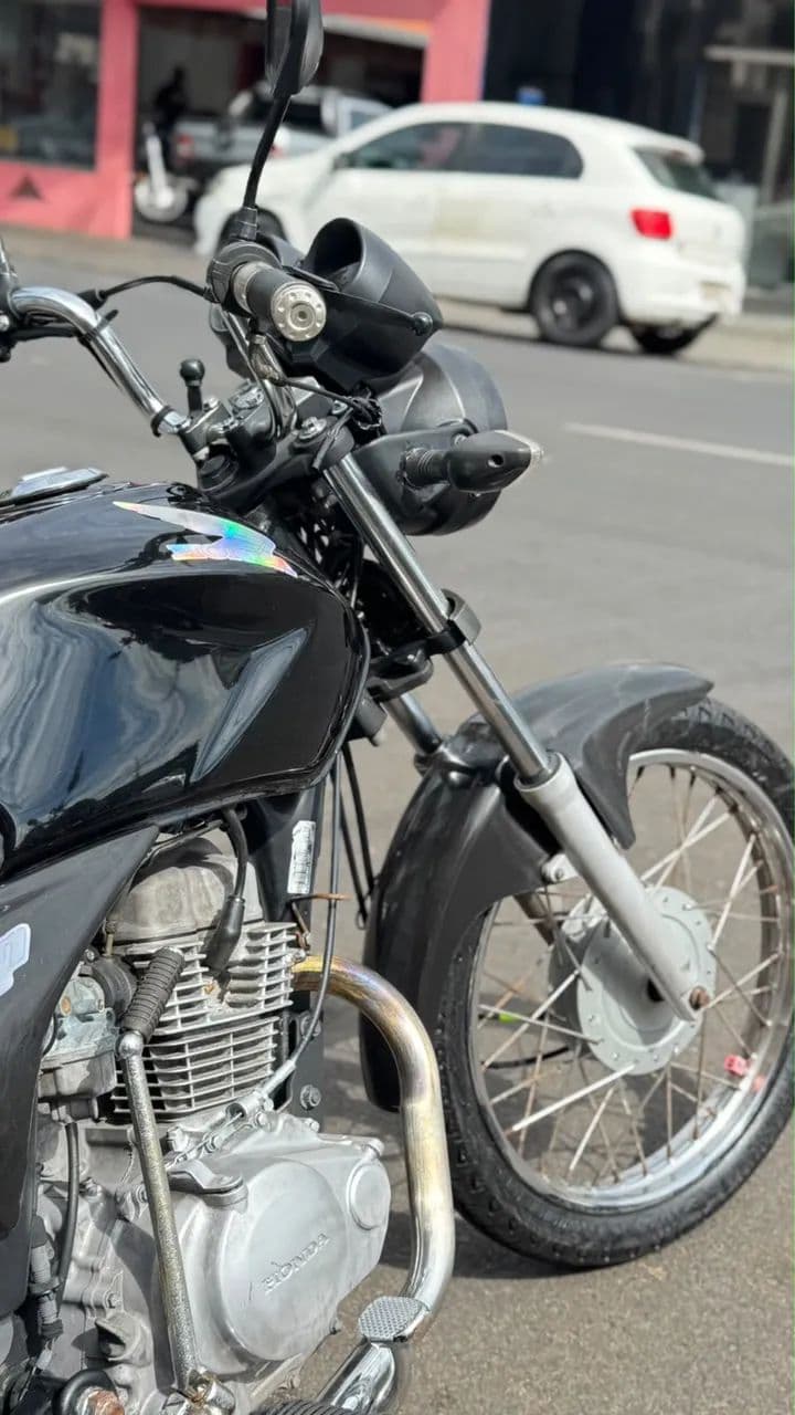 Titan 150 