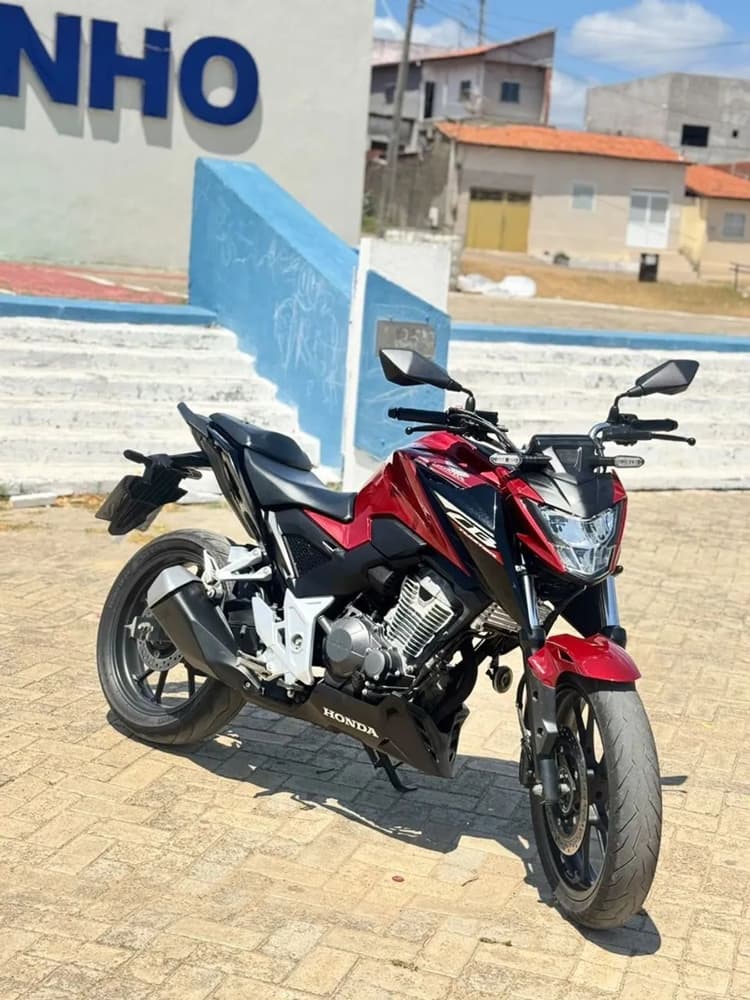 Cb Twister 300f 2025