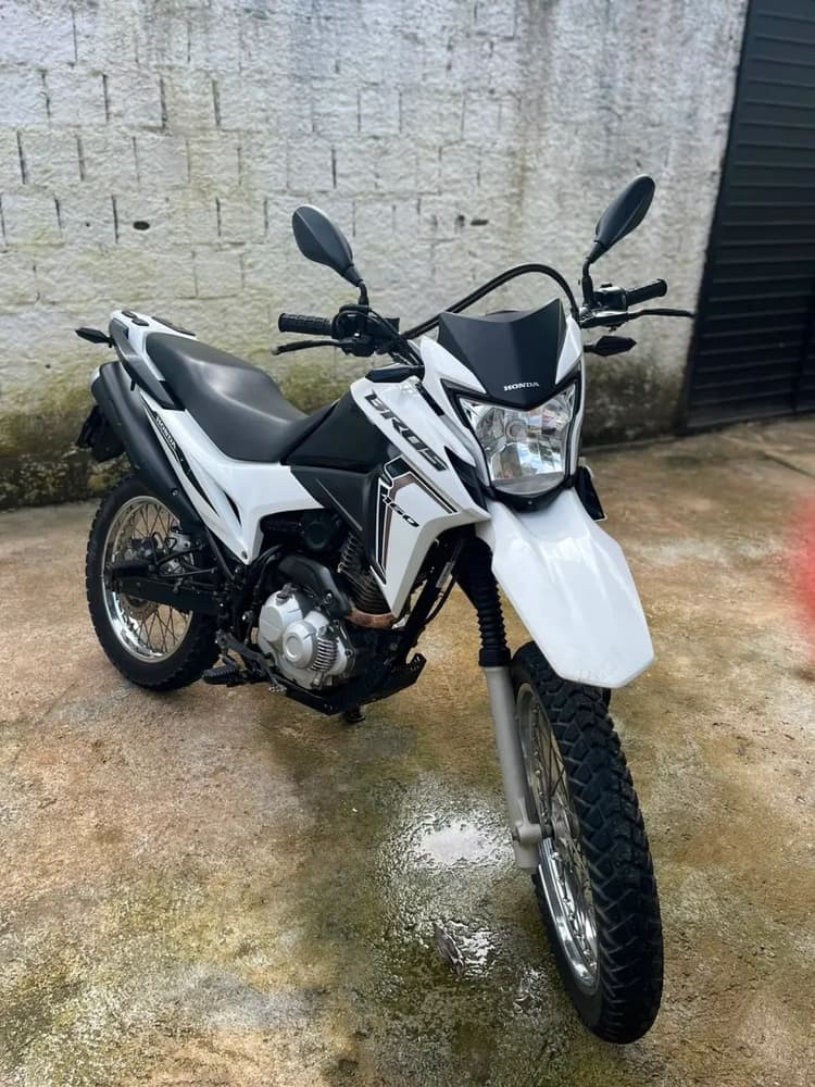 Honda Bros 2023