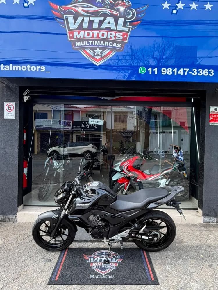 FAZER FZ15