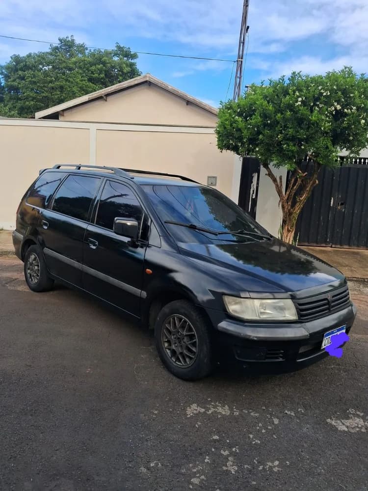 Mitsubishi Space Wagon/ Glxi 2.4 1999