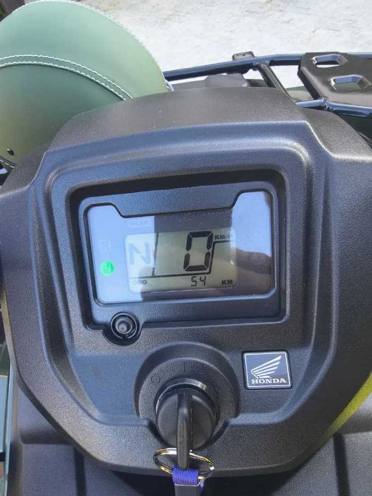 Quadriciclo trx420