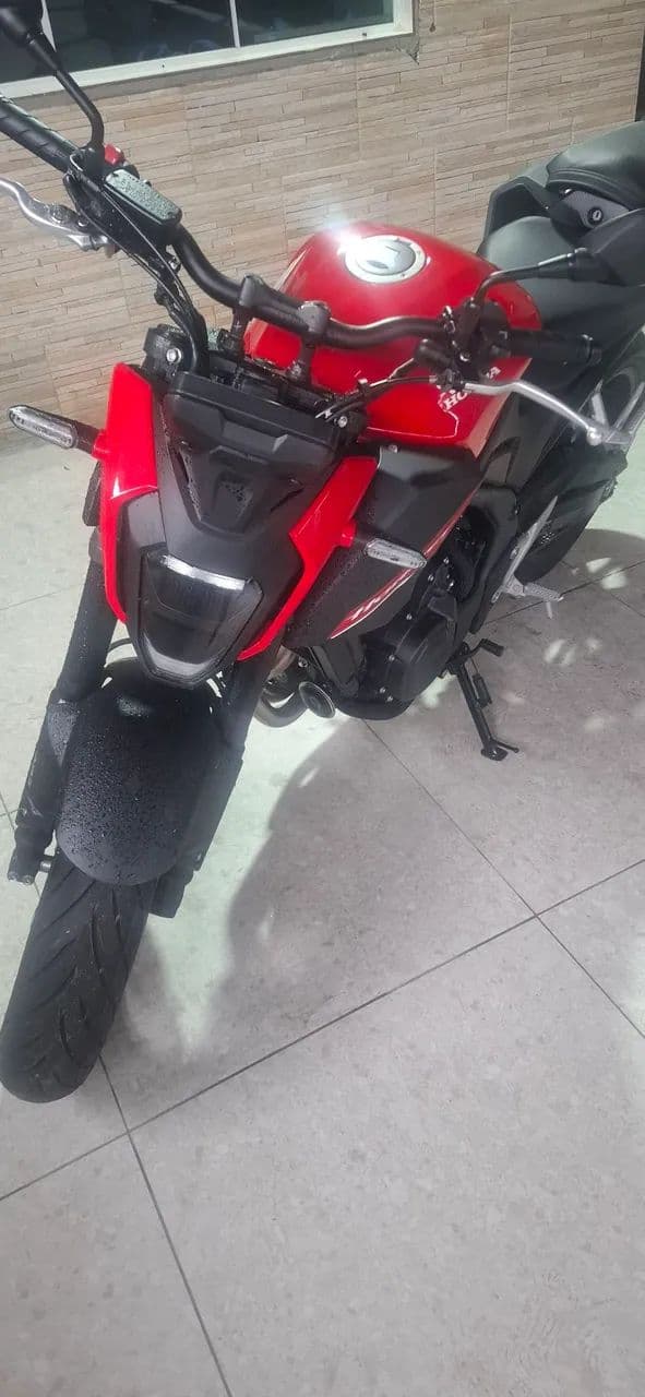 CB 500 Hornet 