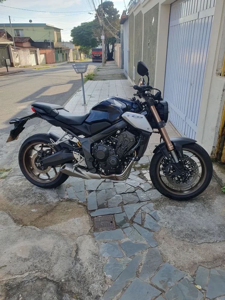 Cb 650r  