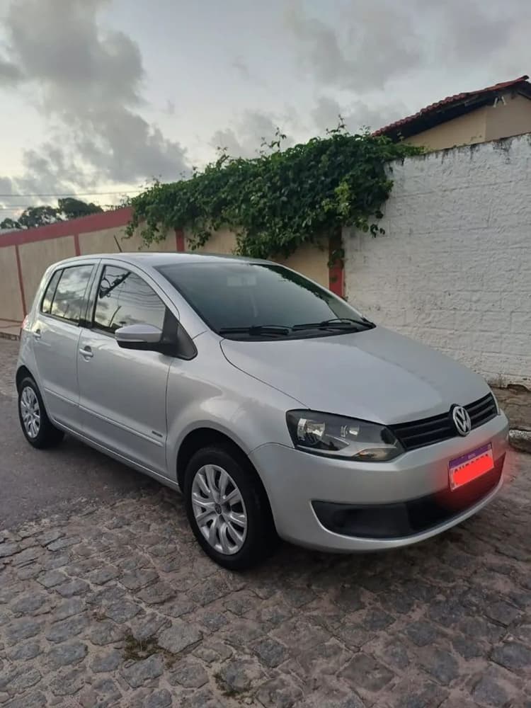 Volkswagen Fox 1.0 MI Total Flex 8V 5P 2012