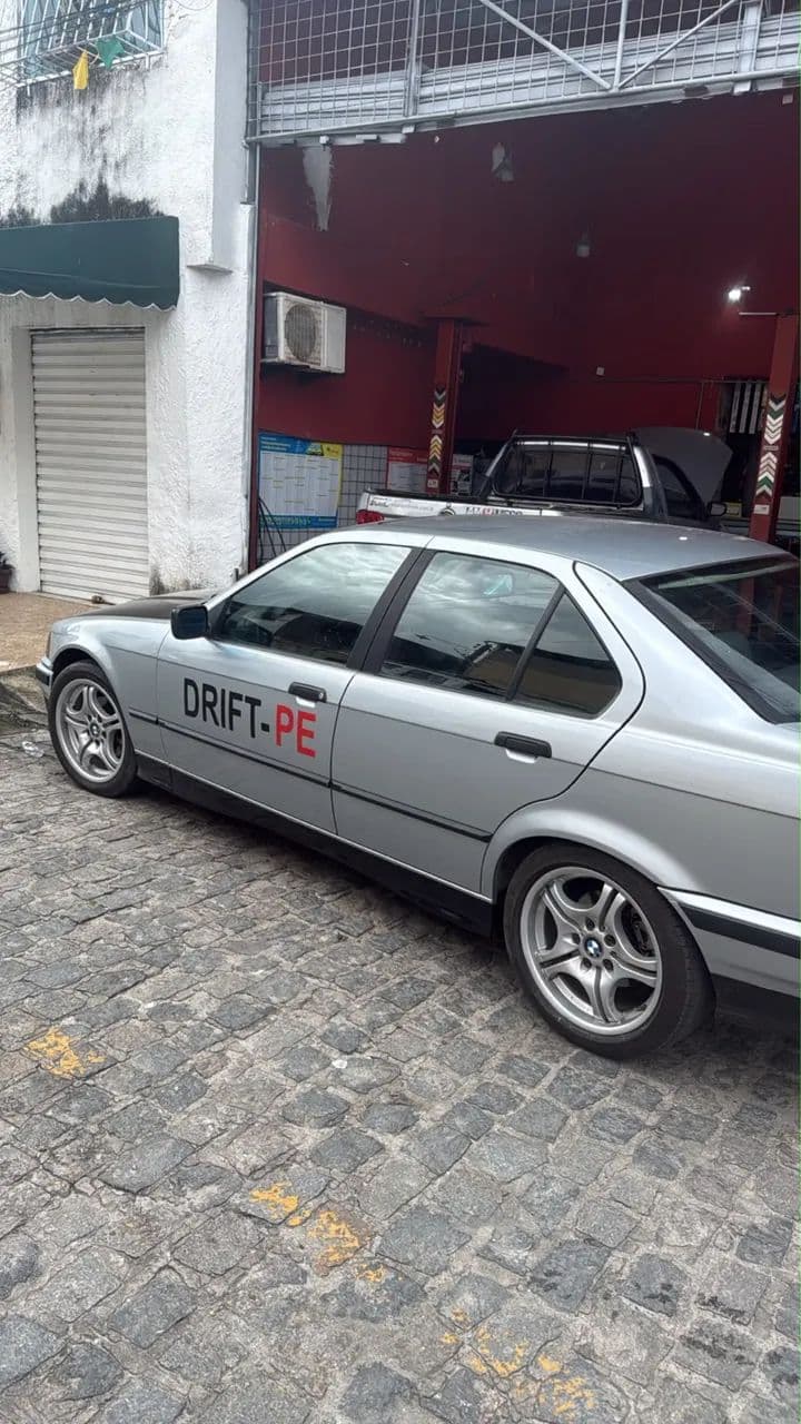 BMW 325I A 1994