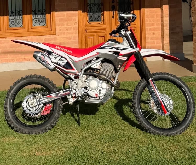 CRF 250F Conservada 