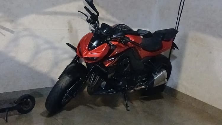 Vende-se Z 1000 extra