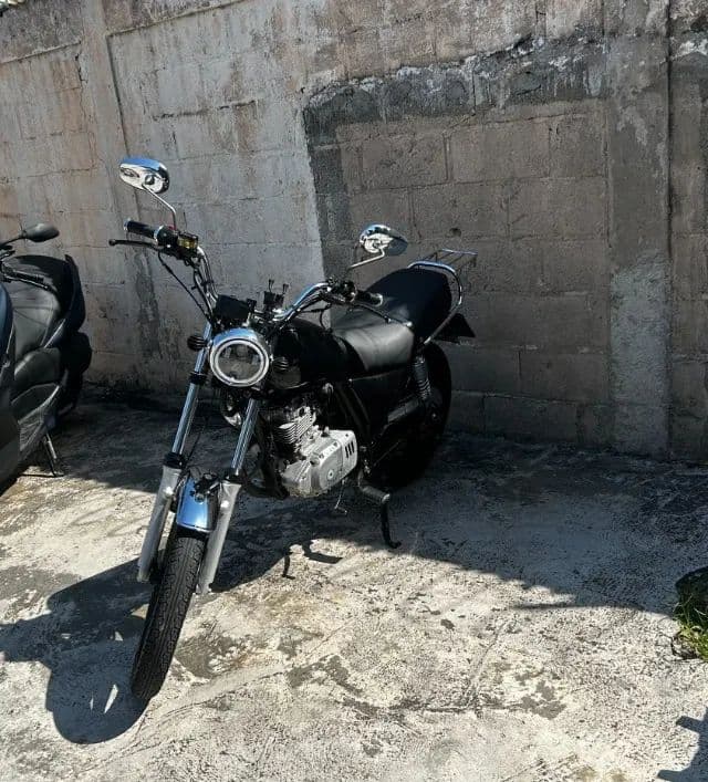 Intruder 125 2012
