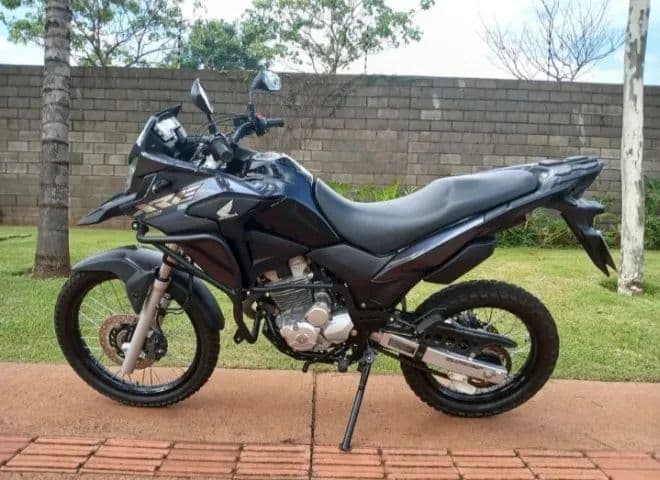 XRE 300 ABS (PARCELADO NO BOLETO)