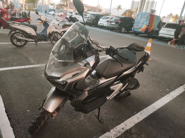 Adv 150